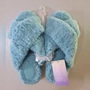 Comfy house slippers